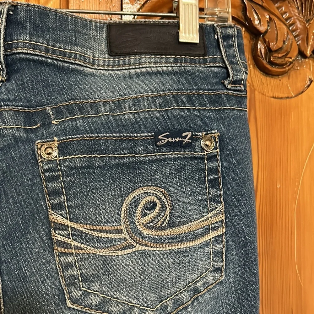 Seven Jeans in Medium Wash Boot Cut - Picture 3 of 7